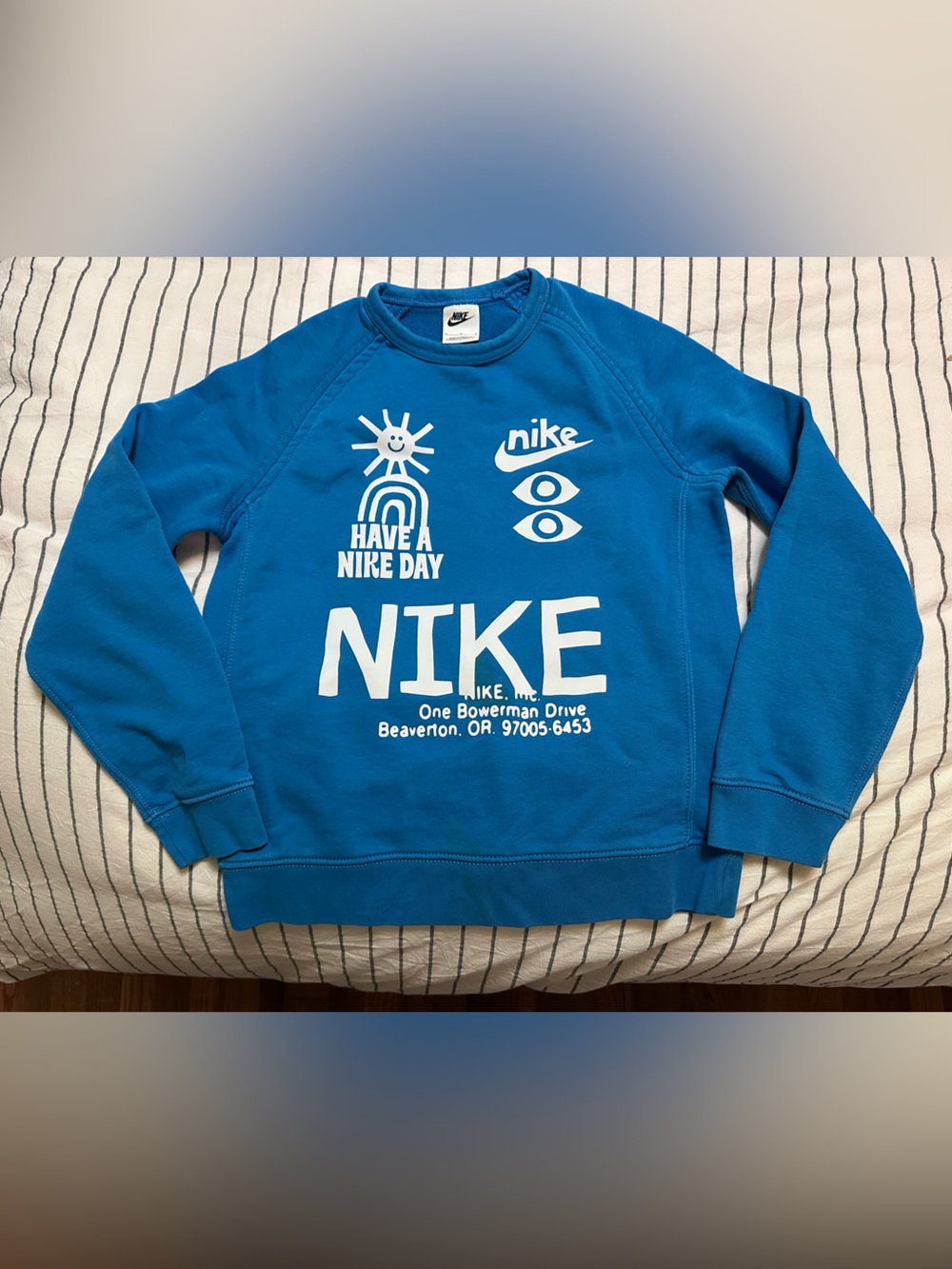 Have A Nike Day Crewneck Sweatshirt, boys L